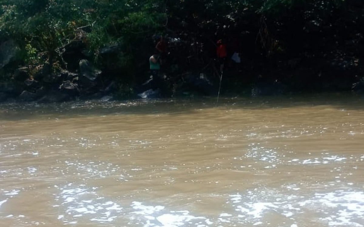 ​Casal de São João del-Rei morre em acidente no rio Piabanha no Rio de Janeiro