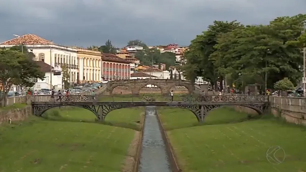 Paixão de Cristo altera funcionamento de serviços em São João del-Rei
