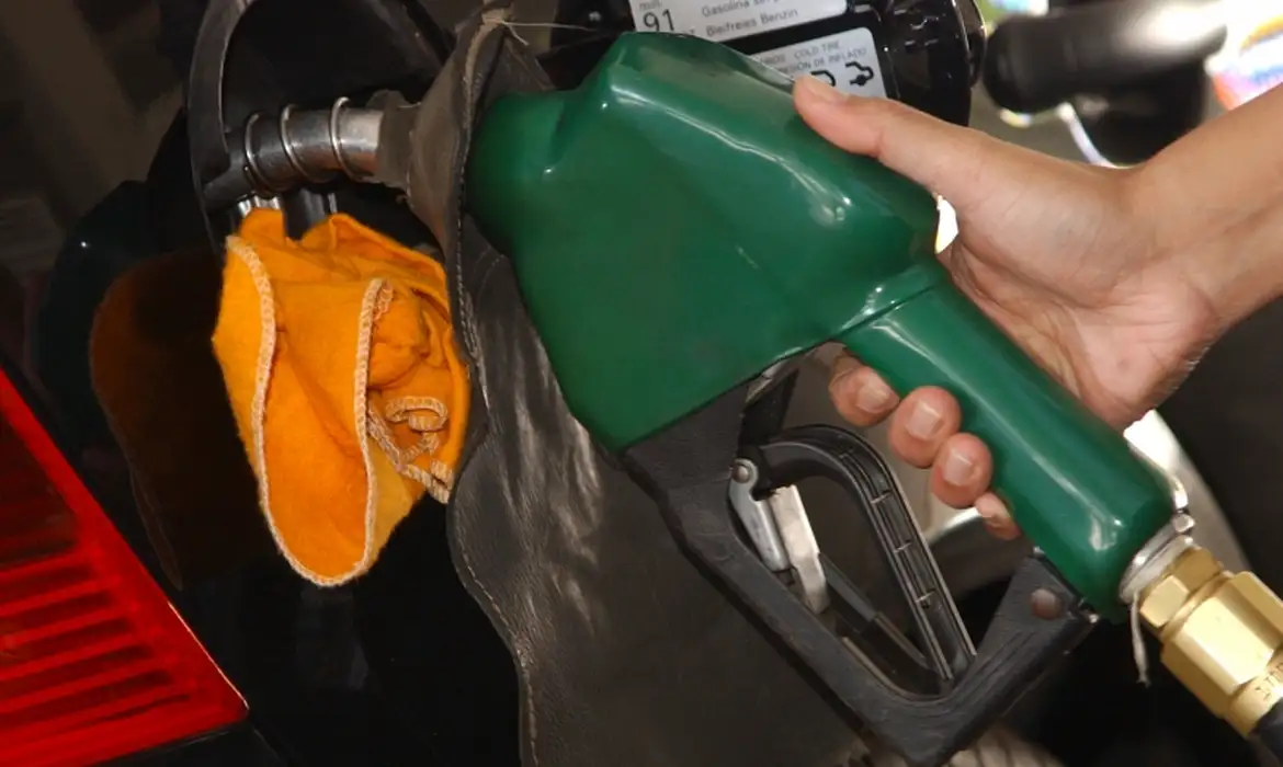 ​Posto de gasolina em São João del-Rei é alvo de investigações da PF