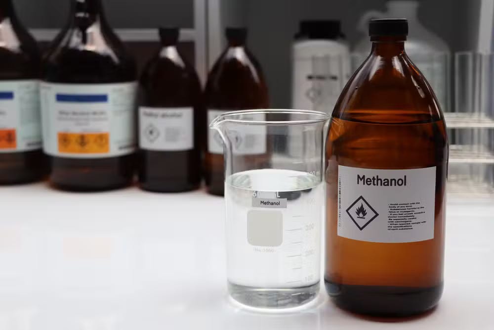 ​Ministério da Saúde alerta estados e municípios para suspeitas de contaminação por metanol