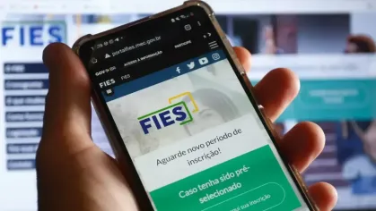 ​Fies 2026: pré-selecionados devem complementar inscrição até esta terça-feira (24)