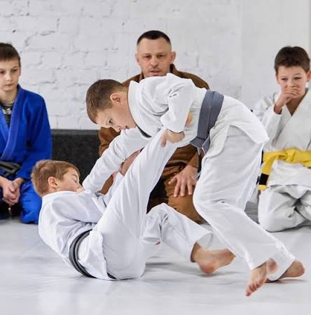 ​Projeto abre inscrições para oficinas gratuitas de jiu-jitsu, musicalização e ballet em São João del-Rei