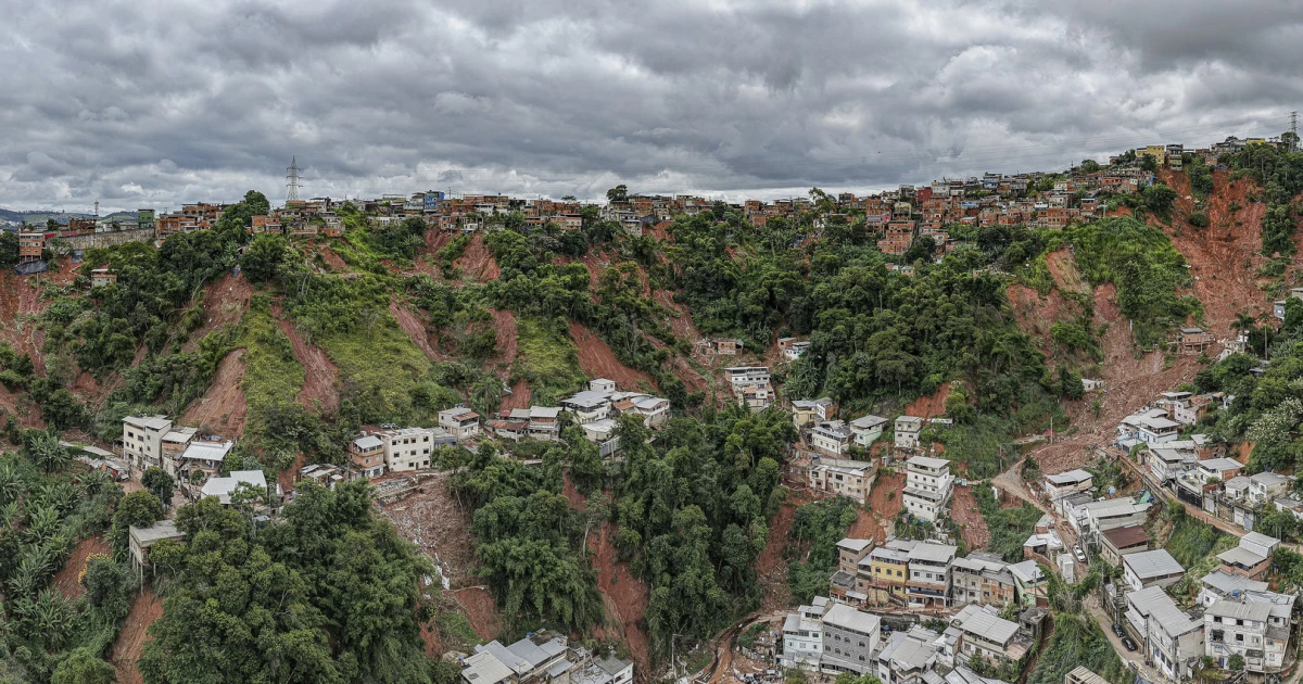 ​Chuvas na Zona da Mata deixam 72 mortos e mobilizam forças de resgate