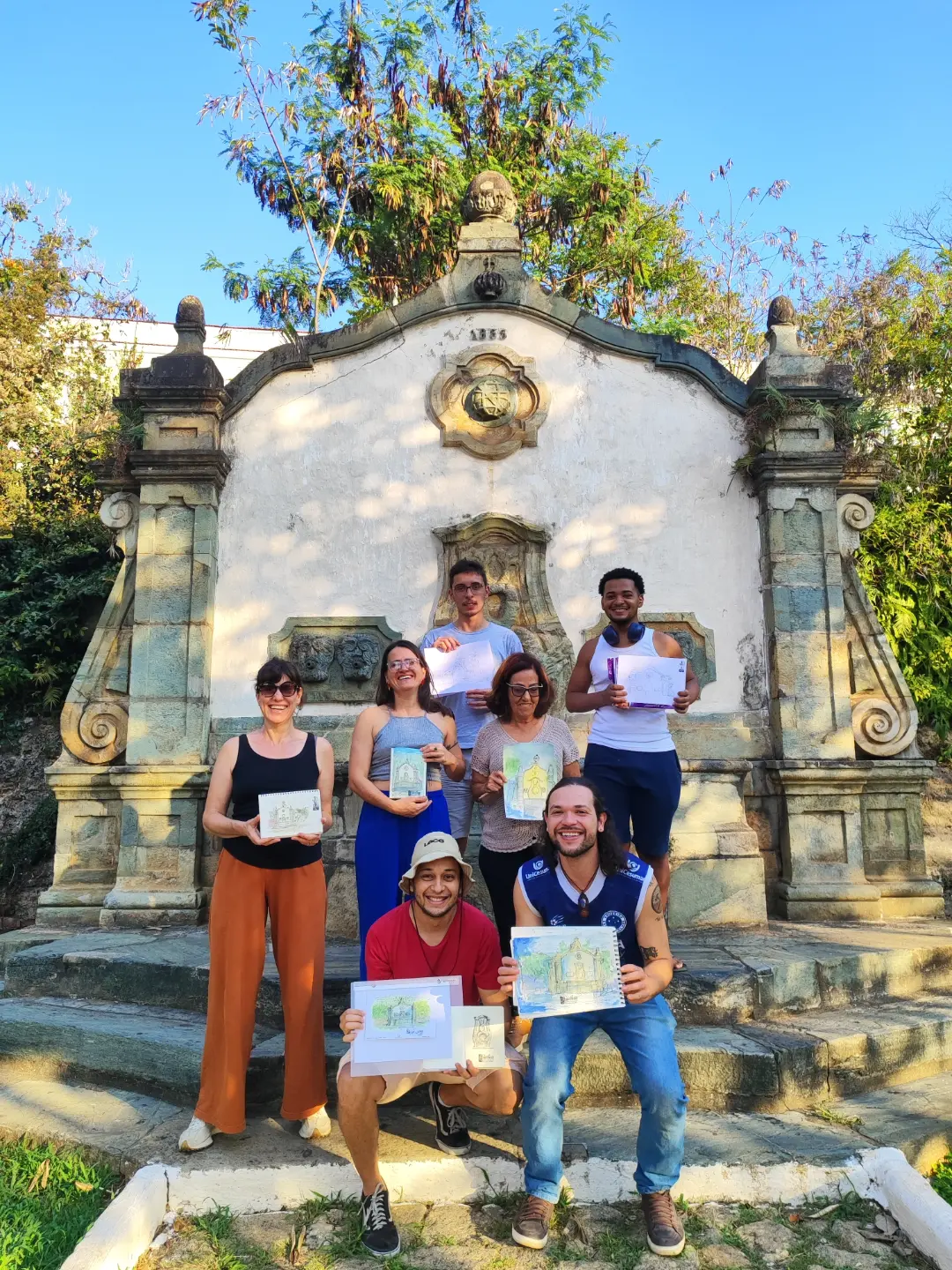 ​Urban Sketchers realiza encontro de desenho no Largo do Rosário neste domingo