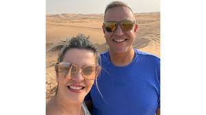 ​Enfermeira de São João del-Rei fica retida em Dubai após cancelamento de voo durante conflito no Oriente Médio