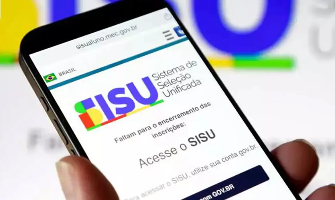 ​MEC abre etapa complementar do Sisu para vagas do segundo semestre