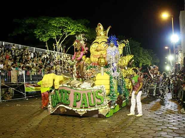 AESBRA inicia venda de ingressos para camarotes dos desfiles do Carnaval Cultural de São João del-Rei