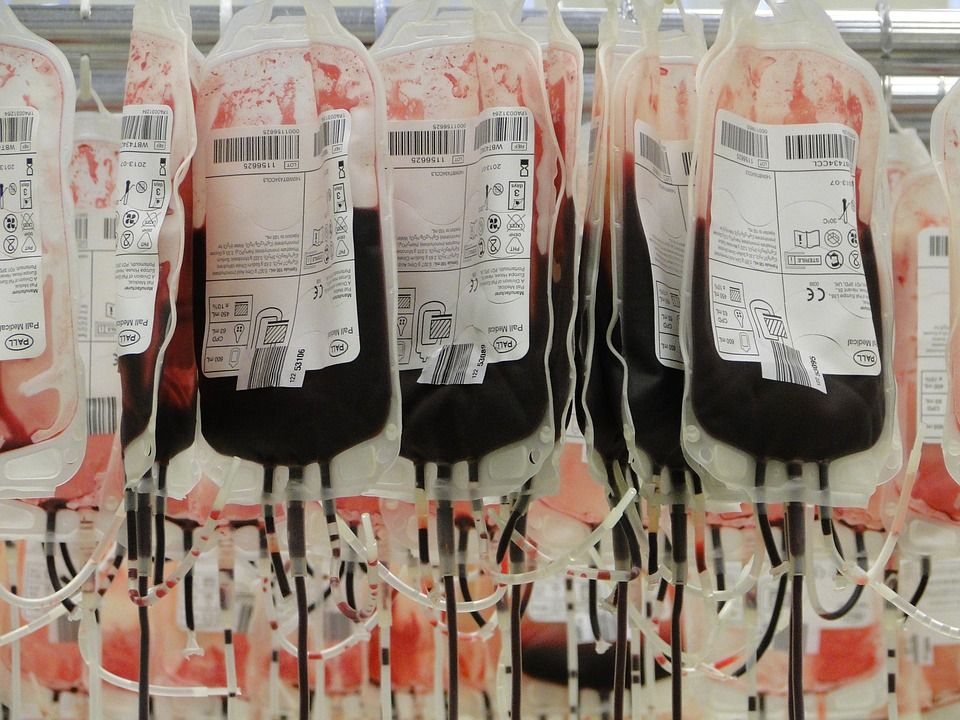 ​Estoques de sangue estão em nível crítico e Hemominas reforça pedido de doações