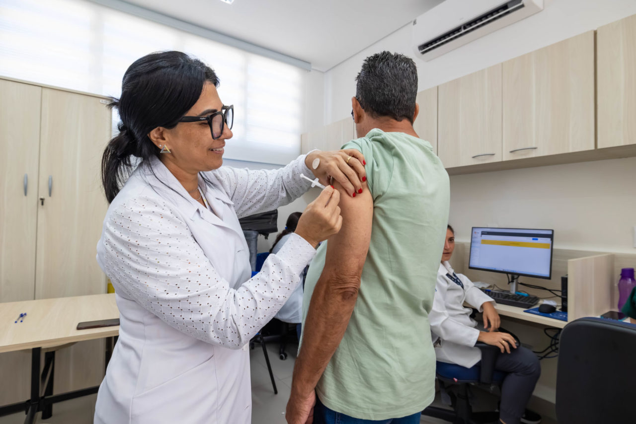 ​São João del-Rei inicia vacinação contra a gripe para grupos prioritários