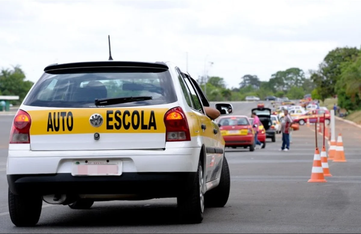 ​Contran aprova novas regras para tirar a CNH e acaba com obrigatoriedade de aulas em autoescola