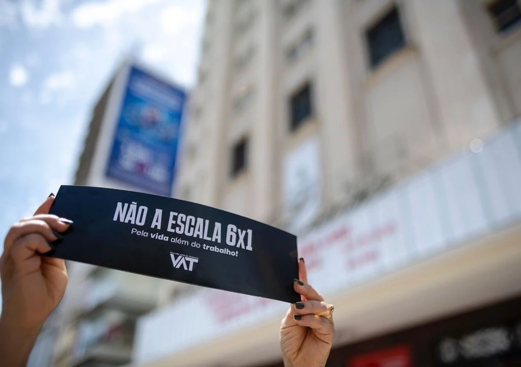 ​Campanha nacional propõe fim da escala 6x1 e debate nova organização do trabalho